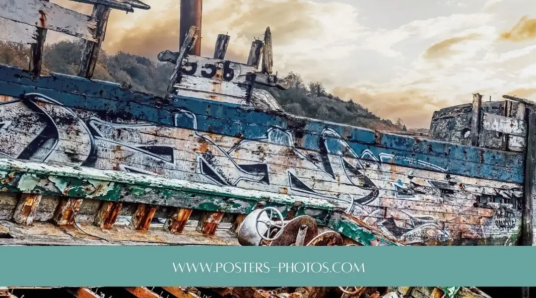 Épaves Bretagne : les plus beaux cimetières de bateaux