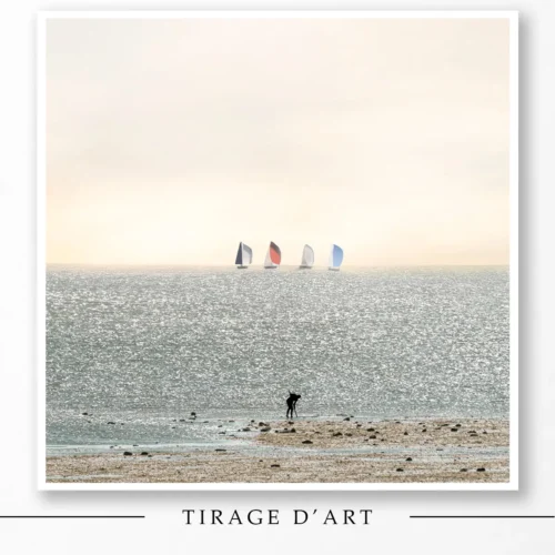 Art print shellfish-gathering with four colorful sailboats on the horizon over sparkling sea, sea wall decor