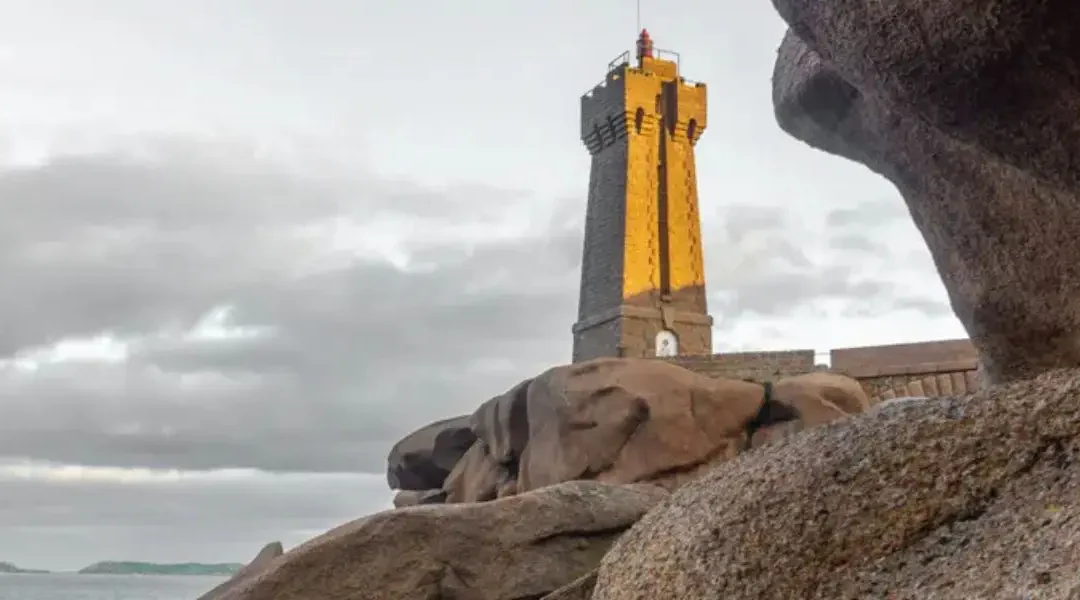 Leuchttürme Bretagne: Geschichte, Karte und Fotos nach Departement